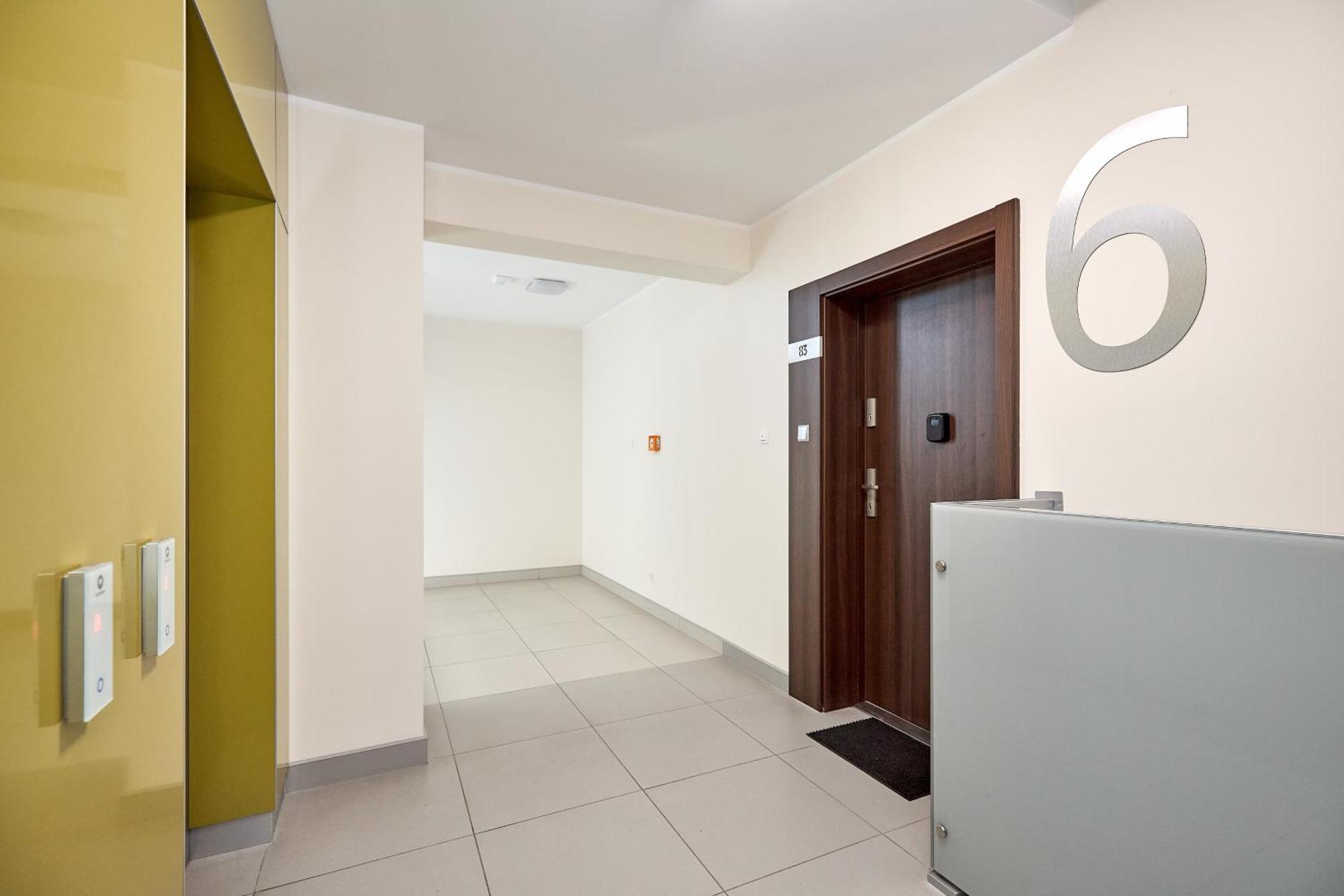 פוזנן Lasek Marcelinski Comfy Apartment מראה חיצוני תמונה